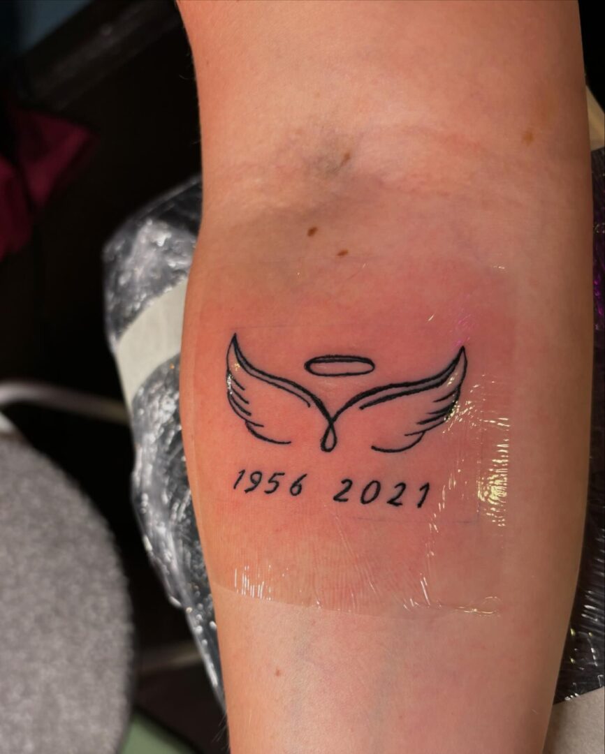 50+ Date Tattoo Ideas to Celebrate Life's Journey