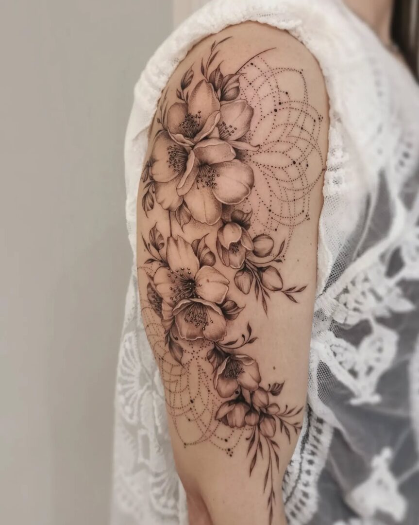 75+ Stunning Upper Arm Tattoo Ideas for Women