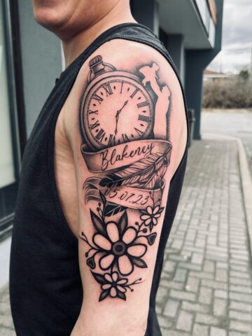 Pocket Watch Tattoo Ideas