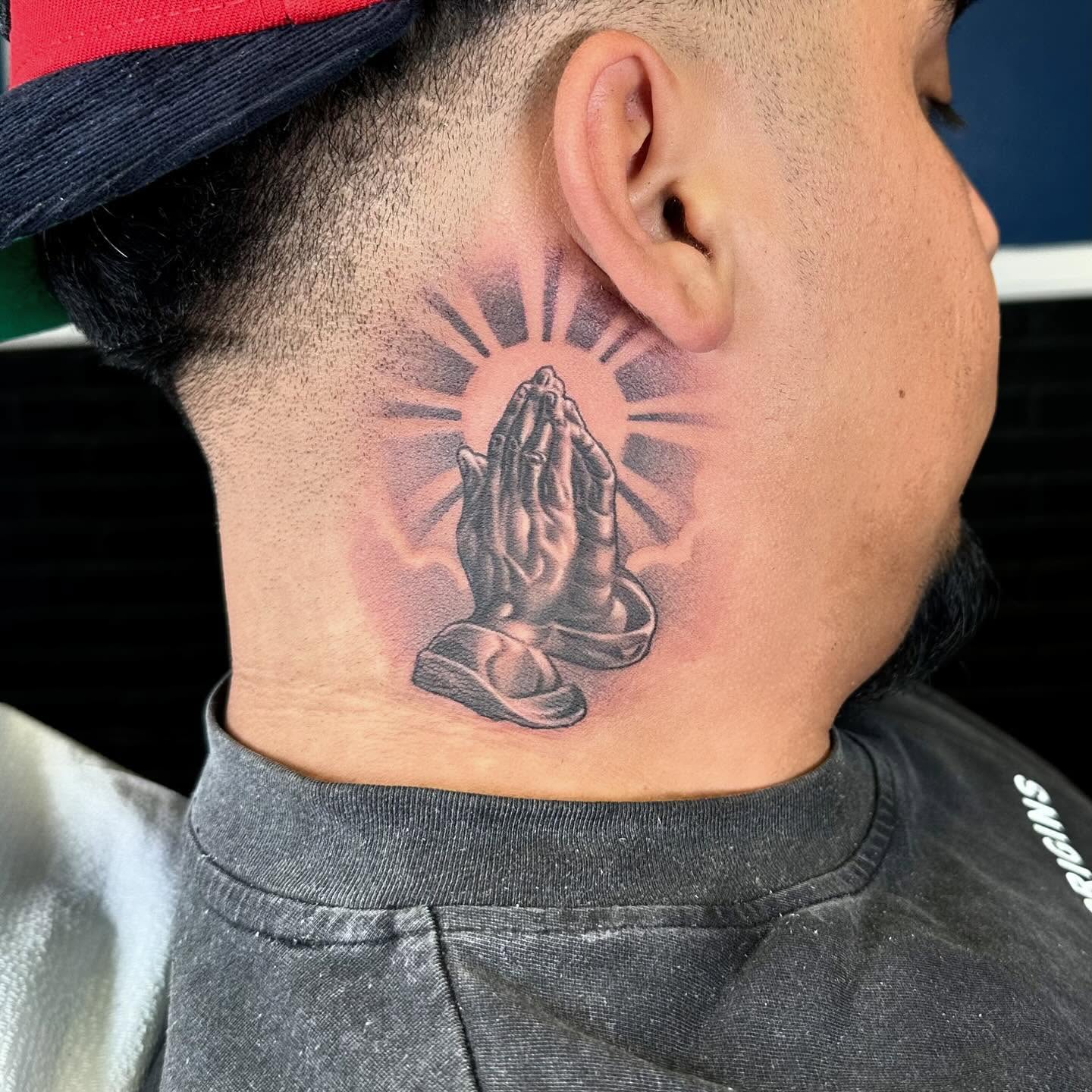 60+ Praying Hands Tattoo Designs for Faith and Strength