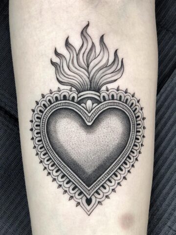 Sacred Heart Tattoo Designs