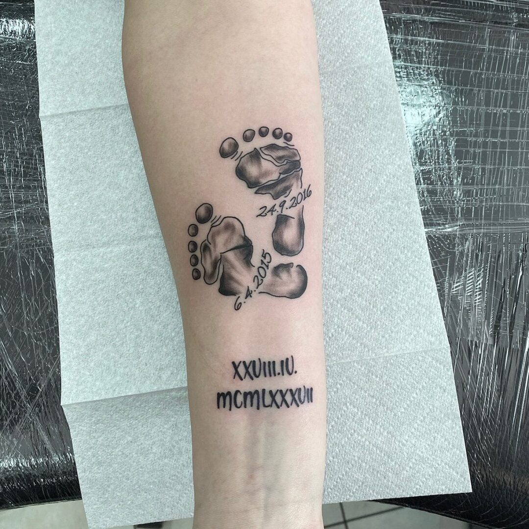 55+ Adorable Baby Feet Tattoo Idea Inspirations