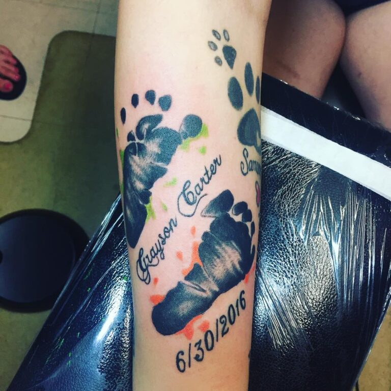 55+ Adorable Baby Feet Tattoo Idea Inspirations