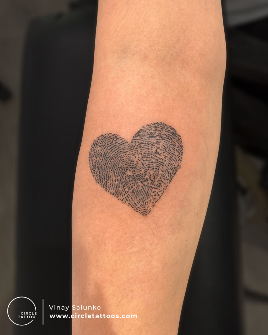 40+ Fingerprint Tattoo Ideas to Symbolize Love, Unity, and Identity