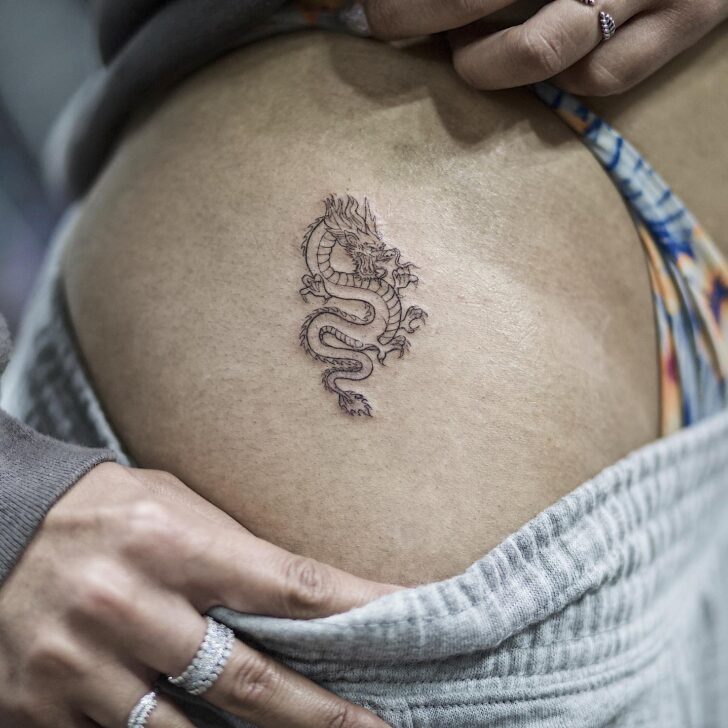 50+ Hip Tattoo Ideas for Women With Beautiful Feminine Designs