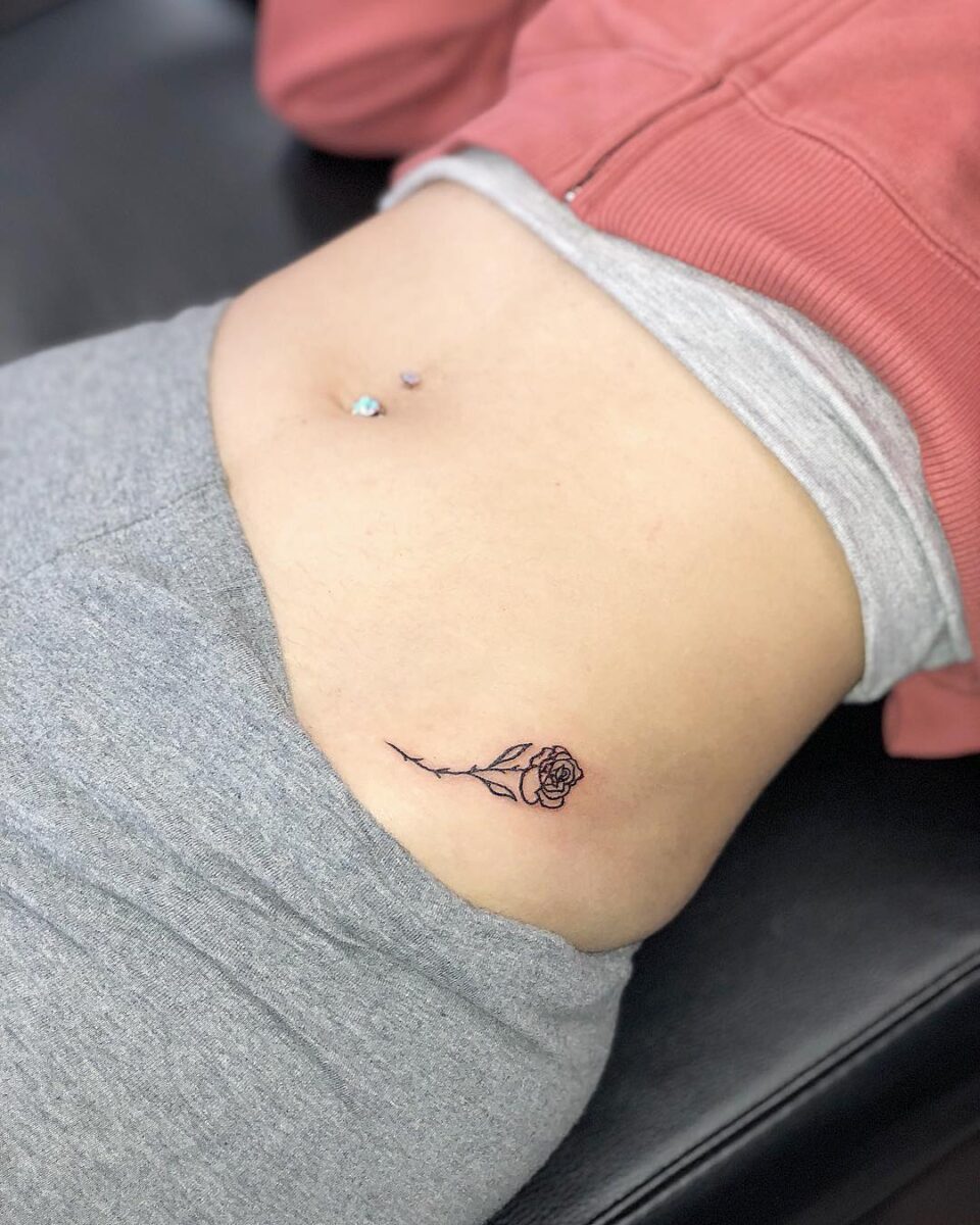 50+ Hip Tattoo Ideas for Women With Beautiful Feminine Designs