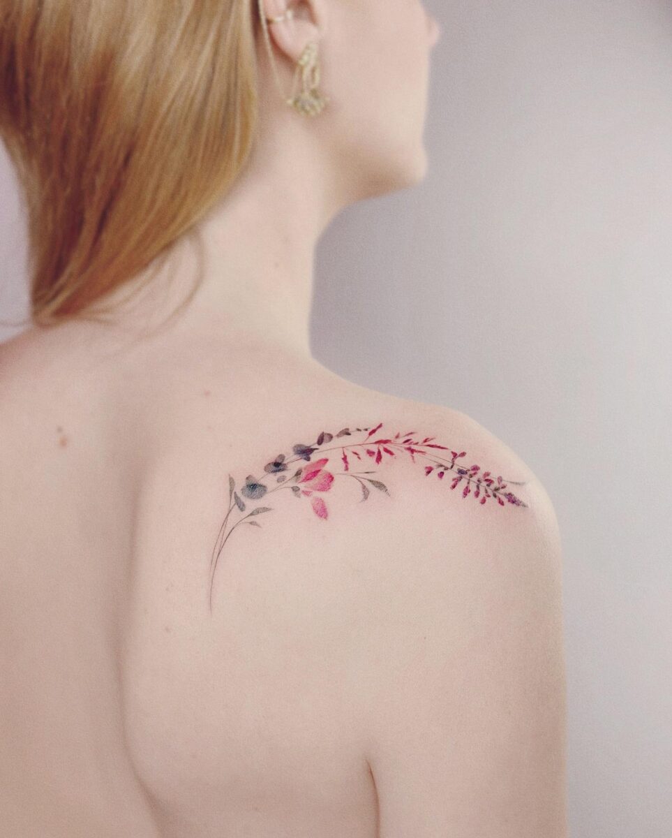 60+ Beautiful Shoulder Tattoos for Women You'll Want to Get