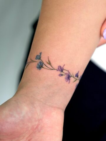 Wrist-Bracelet-Tattoo-Ideas