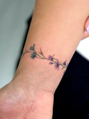 Wrist-Bracelet-Tattoo-Ideas